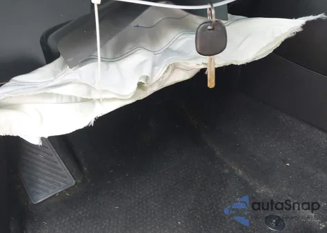 2021 Toyota Corolla Le z USA, uszkodzony, nr VIN 5YFEPMAE7MP158947